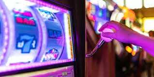 farfar Slots Games